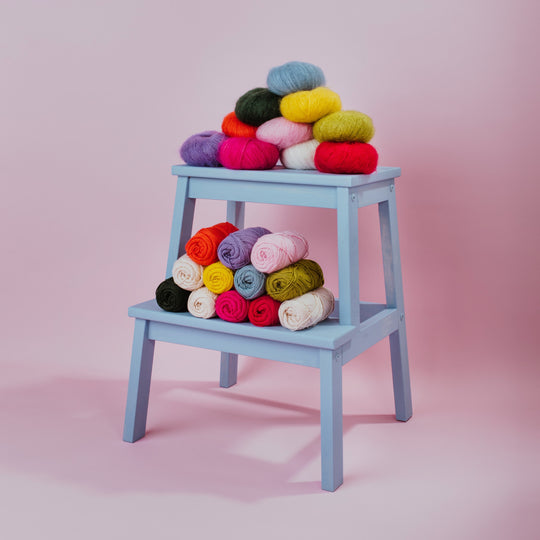 #NoShadesOfGreyMAL Mystery Make-Along for Knitters - Hobbii