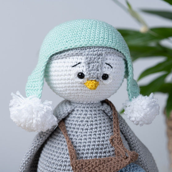 Pong the Penguin
3
