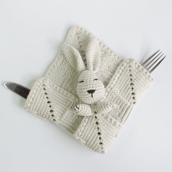 Ninka - Napkin with bunny
2