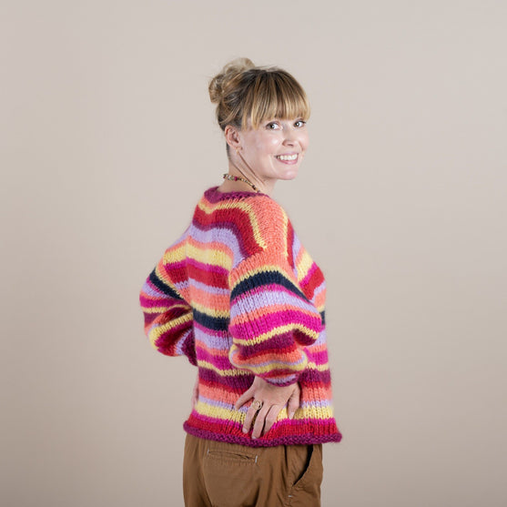 Pia - Sweater
7