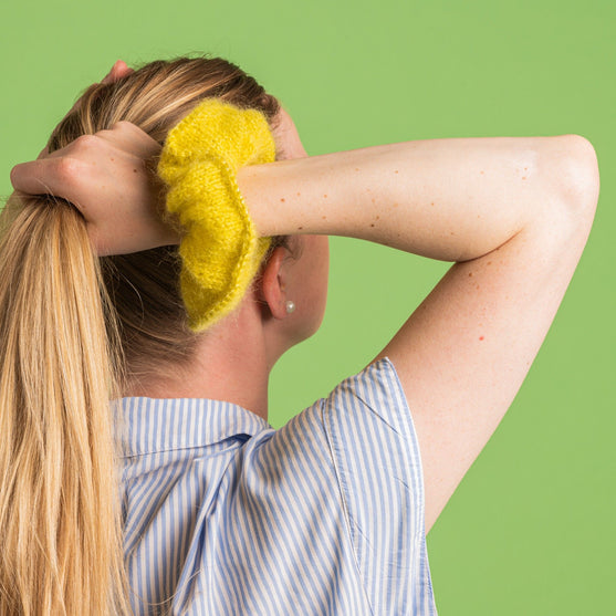 Party Scrunchie
5
