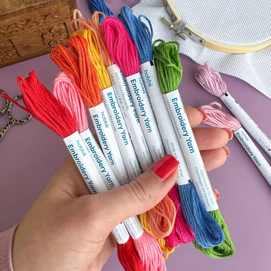 Embroidery Yarn Color Pack - Hobbii
5
