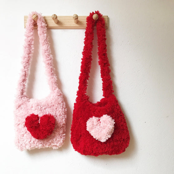 Two of Hearts - Bag
1