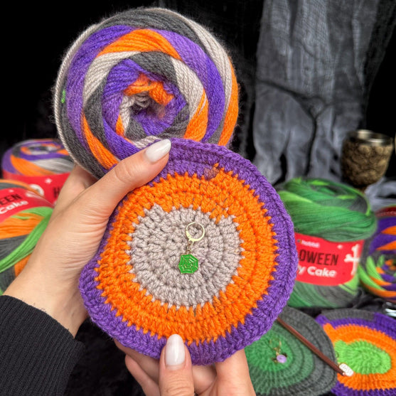 Candy Cake Halloween (Limited Edition) - Hobbii
3