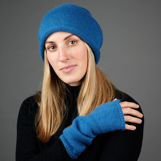Ash – Knit Wrist Warmers