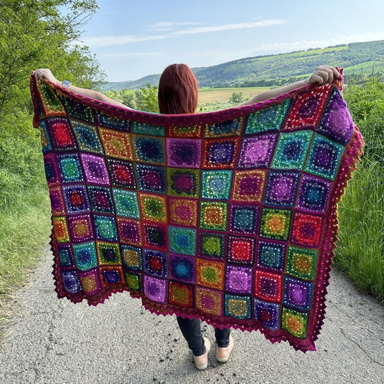 Lalaith - Blanket
3