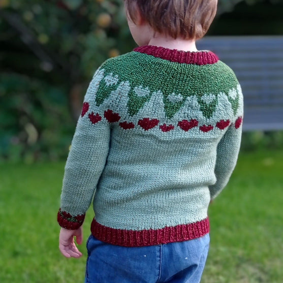 XmasHearts - Children’s Sweater
2