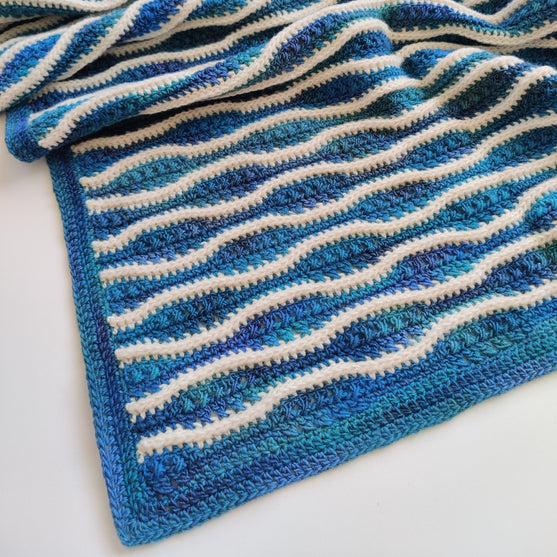 Dancing Wave Crests - Blanket
5