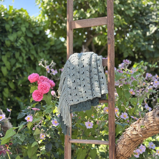 Two Ferns - Scarf
11