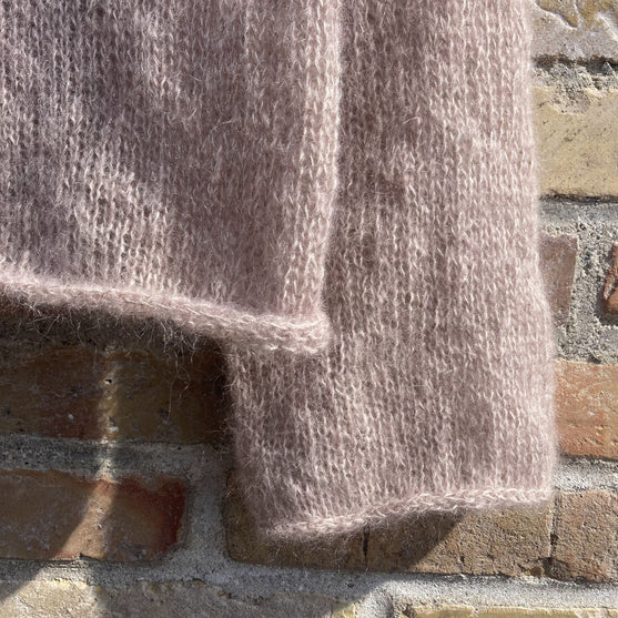 Summer Lotus - Blouse
7