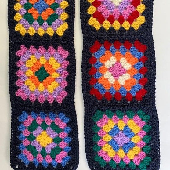 Crayon - Scarf
4