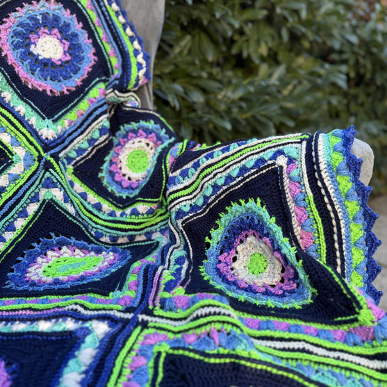 Calina - Blanket
2