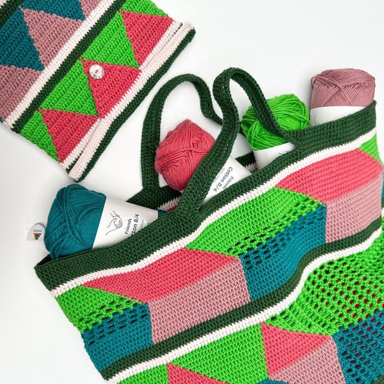 Retro - Tote Bag and Pouch
5