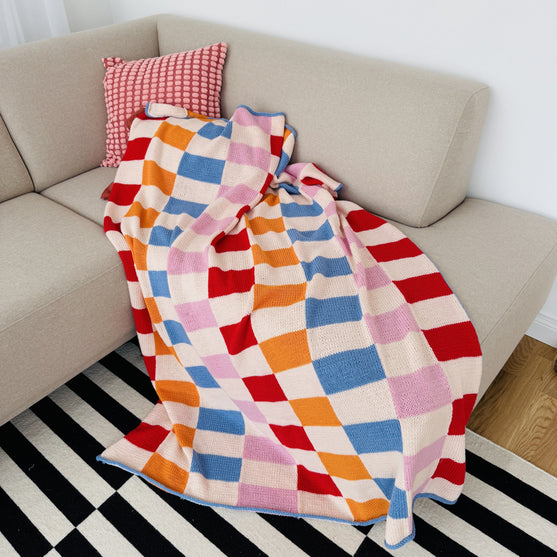Hilma - Blanket
5