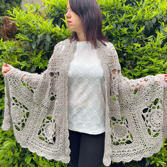 Raima - Shawl
5