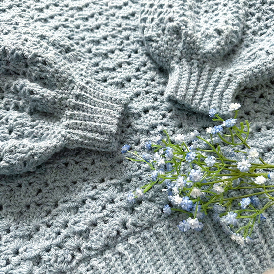 Frozen Thistle - Sweater
6