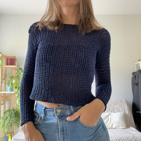 Open Back - Sweater
6