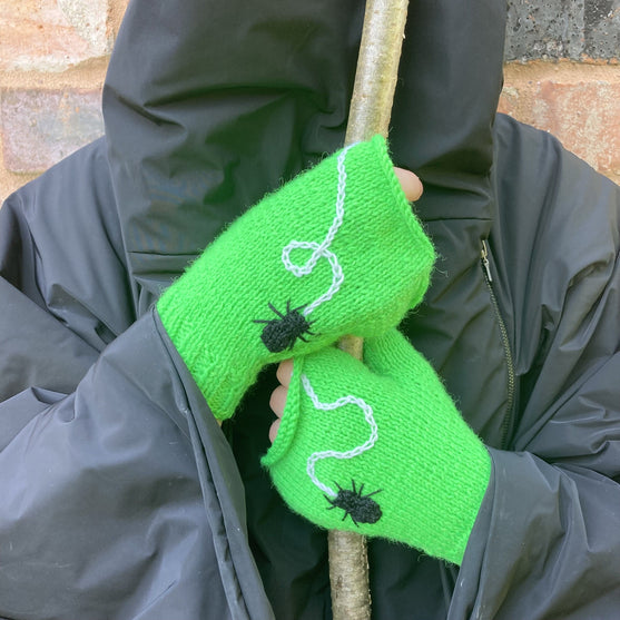 Spider - Mitts
3