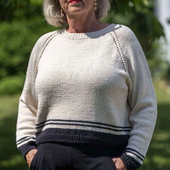 Julie - Shirt
5