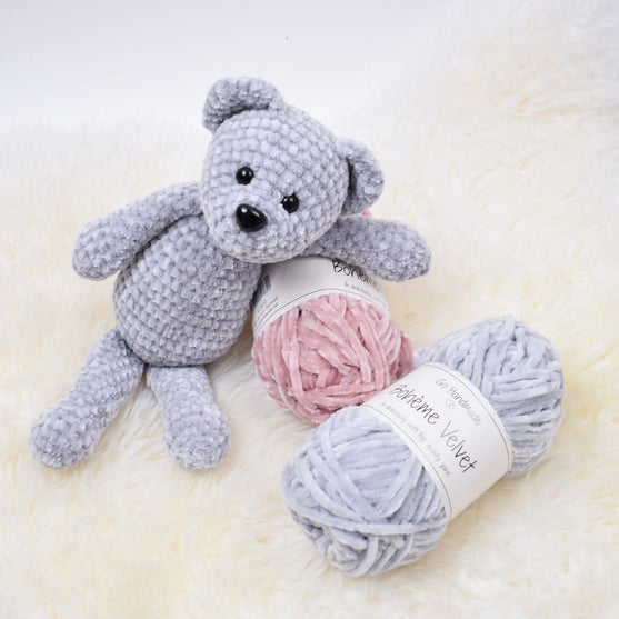 Cuddle Bear
3