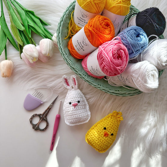Cute Easter Bunny  and Chick
5