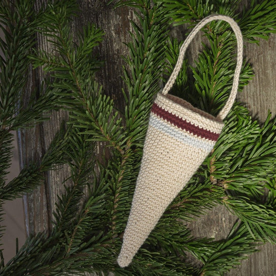 Cones - Christmas decoration
7