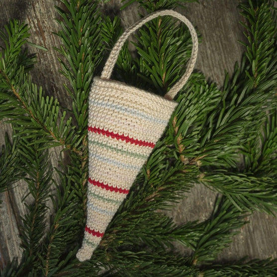 Cones - Christmas decoration
4