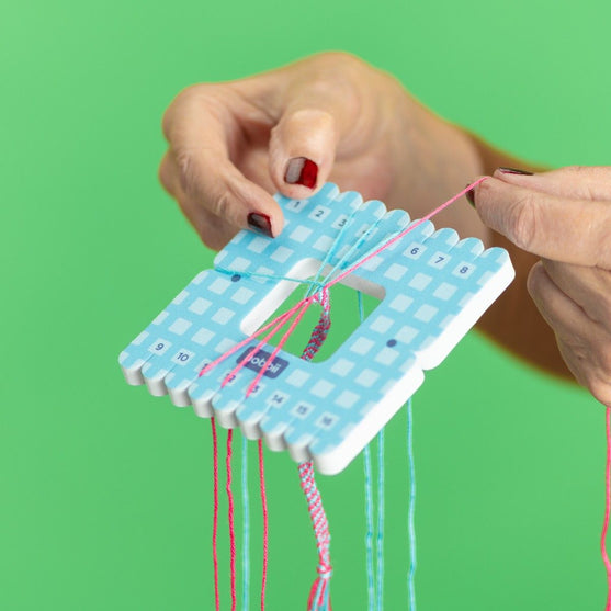 Kumihimo Set - Hobbii
4