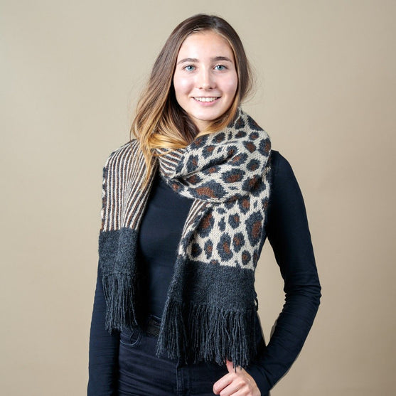 Bromus Scarf
2
