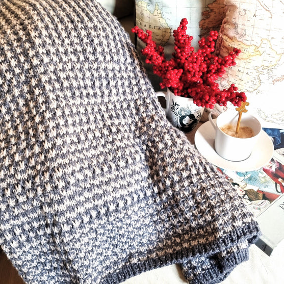 Cozy - Blanket
1