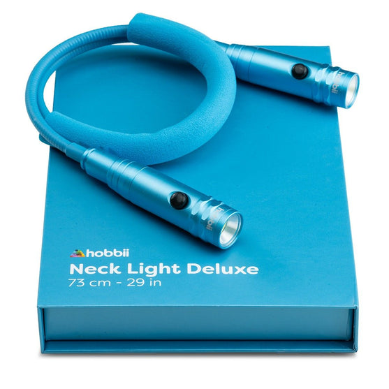 Neck Light Deluxe - Blue - Hobbii
9