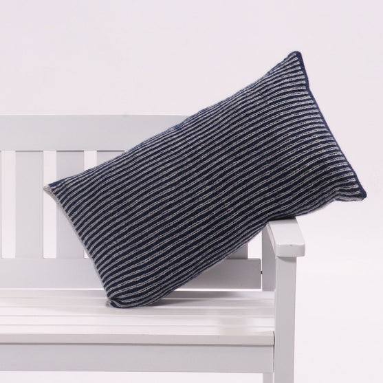 Faroe Cushion
2
