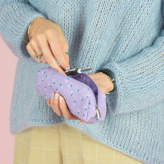 Pencil Case - Floral - Hobbii
3
