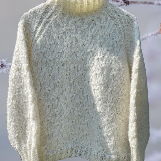 Snekrystal - Sweater
2