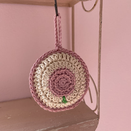 Picture - Ornament
3