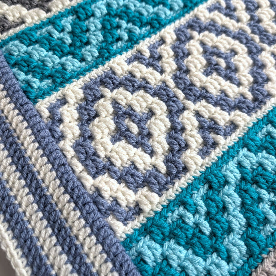 Ocean Kisses - Blanket
5