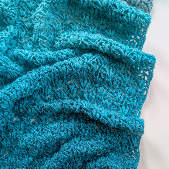 Puff Elegance - Shawl
4