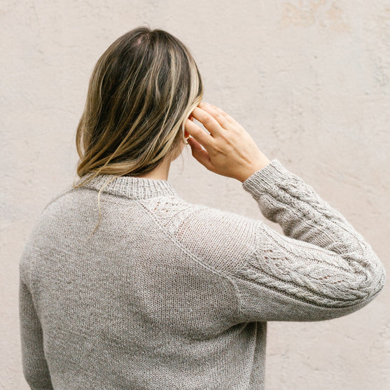 Louise - Pullover
4