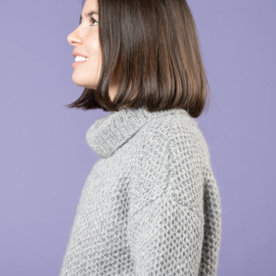 Sif - Sweater with turtleneck
5