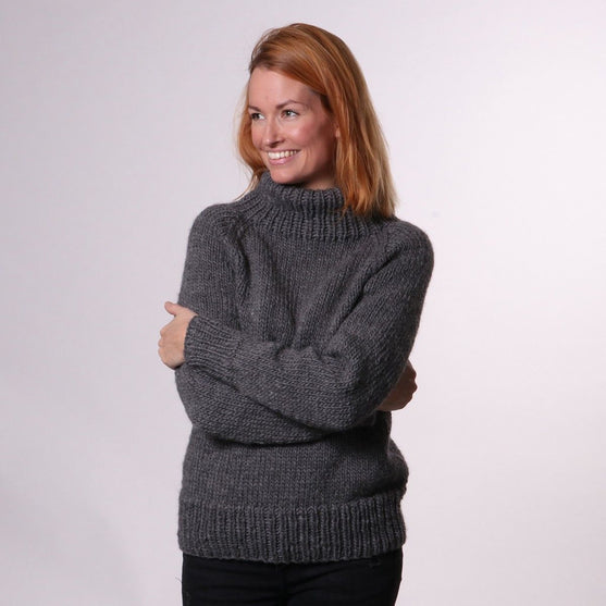 Gertrud Sweater
6