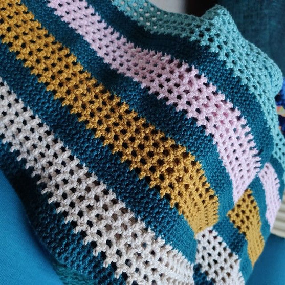 Filet-O-Yarn - Scarf
4