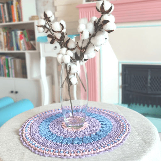 Gwendolyne - Doily
1