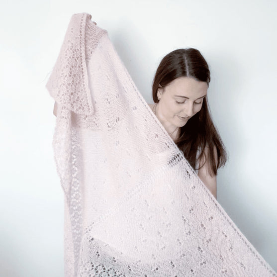 Embat - Shawl
1