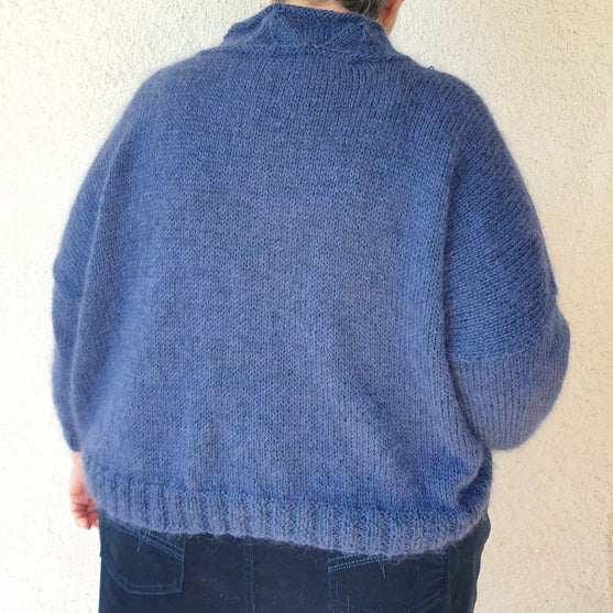 Wanda - Sweater
3