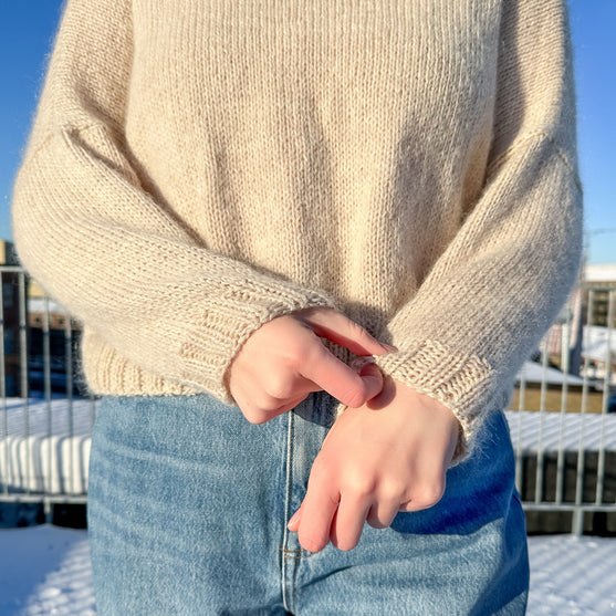 Wanda - Sweater
6
