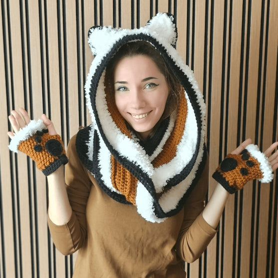 WereFox - Scarf and Hand Warmers
1