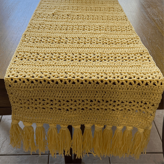 

Elegant Table Runner
2