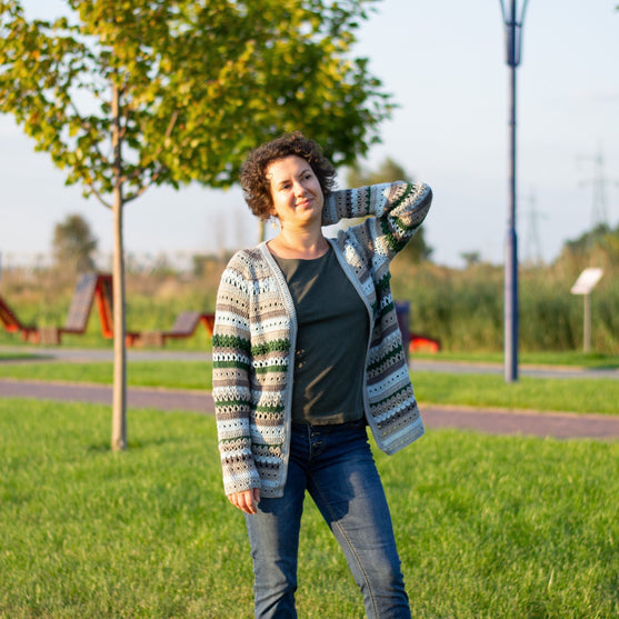 

Debby - Cardigan
2