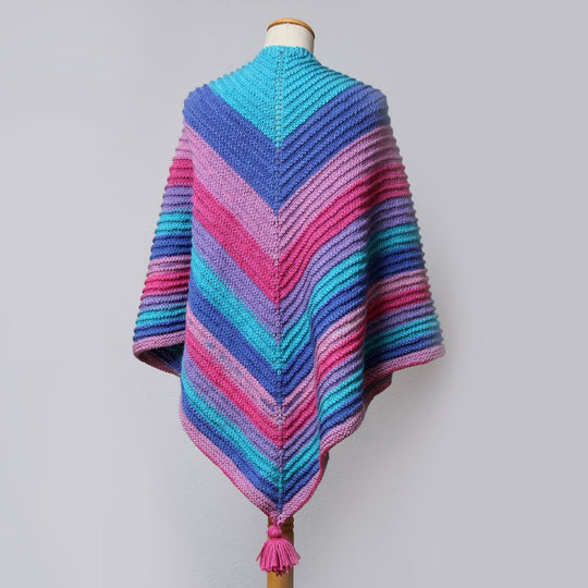 Knitted Shawl with Ridge Pattern