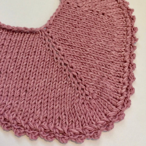 

Knitted Bib
2